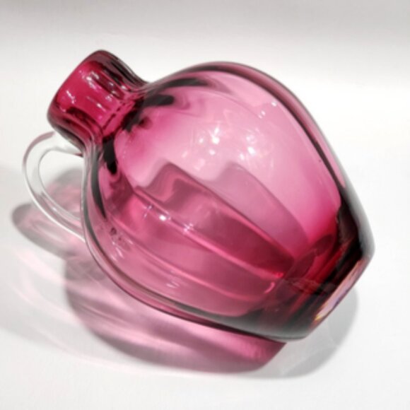 Vintage 6" Hand Blown Pilgrim Glass Cranberry Int Optic Rib Style Glass Pitcher - Picture 9 of 10